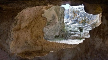 Alien Theory - Les grottes secrètes