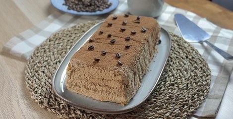 Tarta de galletas y moka