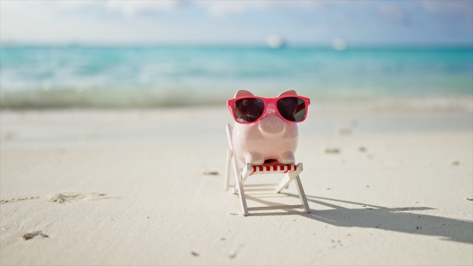 ⁣Navigate Vacation Spending Traps: Tips for Smart Travel Budgeting