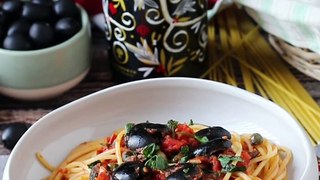“spaghetti alla puttanesca” your new favorite pasta dish!