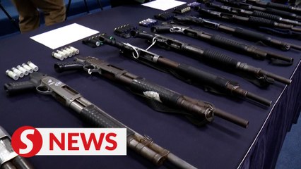 11 security guards arrested for bringing shotguns home