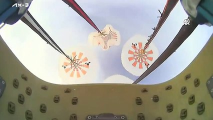 Gezeravcı'nın da bulunduğu Dragon kapsülü Florida açıklarında okyanusa indi