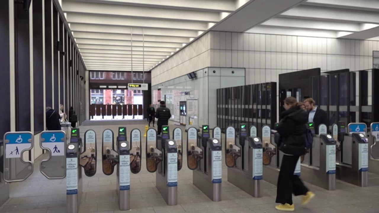 Tube Fare Dodging Soars As Tfl Prosecutes 10,000 Fewer People Than Pre-covid