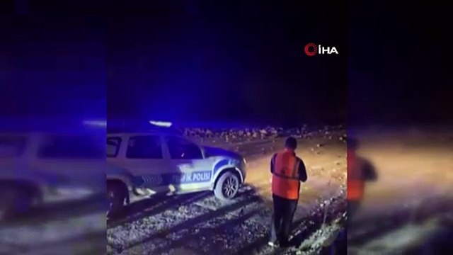 Artvin-Borçka karayolu heyelan nedeniyle ulaşıma kapandı