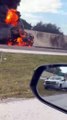 Dois mortos em queda de jato em estrada na Flórida