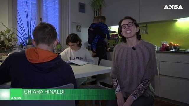 Sette figli, un marito, una casa, un lavoro e ora... due lauree