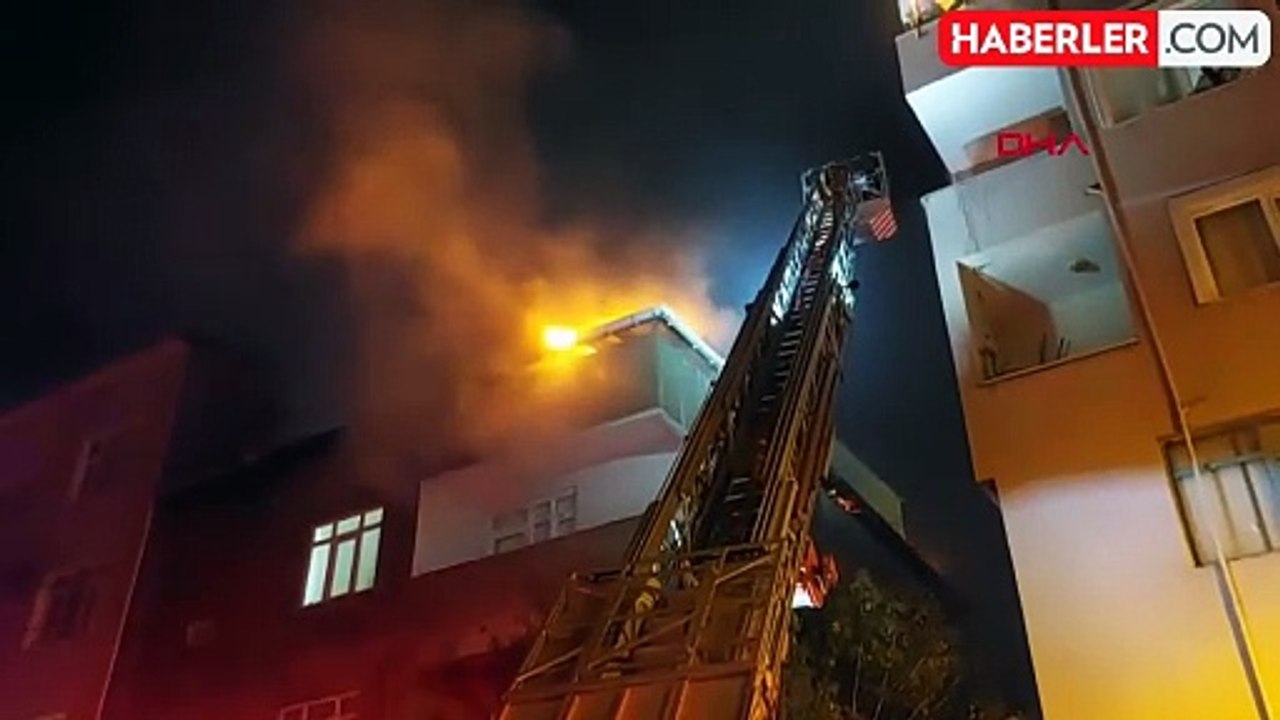 Pendik'te Çatı Yangını: İki Binada Hasar Oluştu