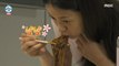 [HOT] Kim Seol-hyun's mom's jajangmyeon mukbang with kimchi, 나 혼자 산다 240209