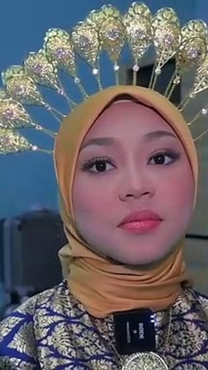 Haaa bukan senang tau nak menari tarian tradisi...