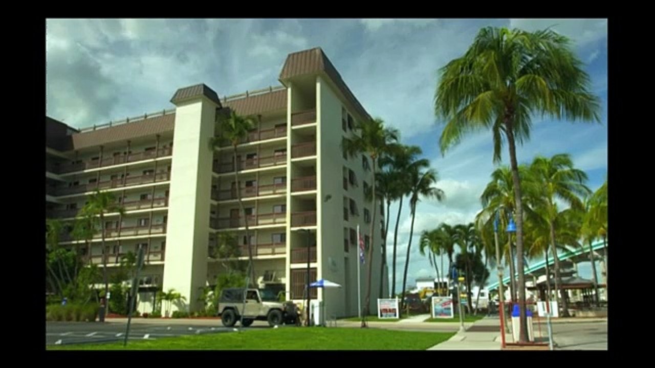 Meet, Marry, Murder S01E20-Keland Hill