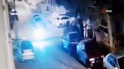Balkona asılan halıları çalıp kaçtı