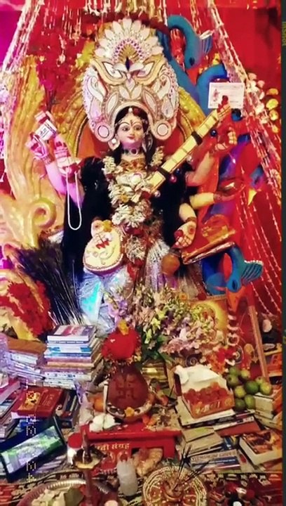 "सरस्वती पूजा का रहस्य | इस विद्या दिवस के पीछे छुपा एक अनदेखा किस्सा"