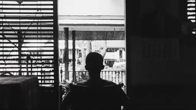 Mysterious Object at Noon Bande-annonce (FR)