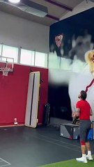 El canastón de Sergio Ramos a lo Curry