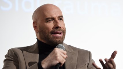 GALA VIDÉO - John Travolta, embarrassé par “un gag horrible” : il empêche la rediffusion des images