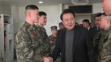 尹 "선조치 후보고, 적에 압도적 대응"...해병대 2사단 방문 / YTN