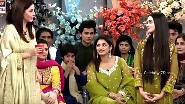 Pakistani viral Girl Ayesha Mano Lifestyle Mera Dil Ye Pukare Aaja Biography Age Family_480p