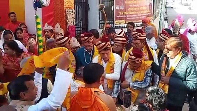 सकल दिगम्बर जैन समाज के तत्वाधान में आयोजित दो दिवसीय श्री मज्जिनेंद्र वेदी प्रतिष्ठा महोत्सव का शुभारंभ