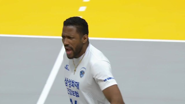 요스바니 40점 활약...삼성화재, KB손해보험 꺾고 4위 도약 / YTN