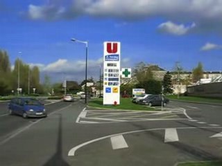 Saint Sébastien sur Loire : station service Super U