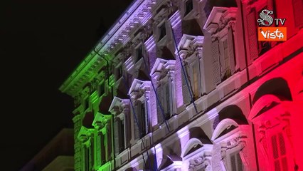 Download Video: Giorno del ricordo per vittime Foibe, la facciata di palazzo Madama illuminata con il tricolore