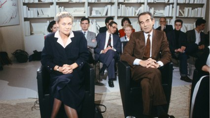 GALA VIDEO - Robert Badinter et sa femme Élisabeth : pourquoi on ne les voyait jamais ensemble à la télévision