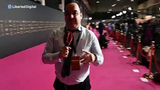 Escine ya pisa la alfombra roja de los Premios Goya, por ahora sin tractores a la vista