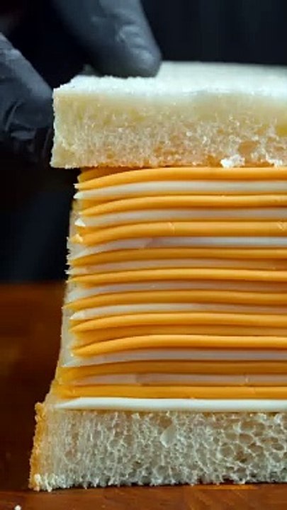Ultimate Grilled Cheese 