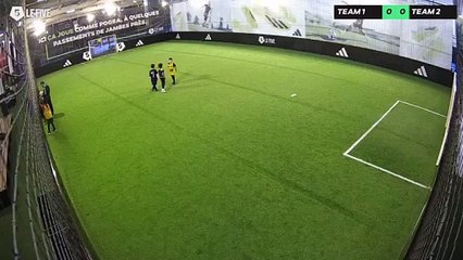 10/02 à 16:38 - Football Terrain 1 (LeFive Créteil)