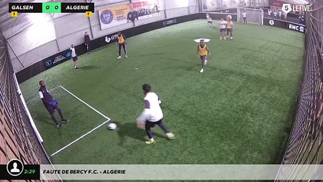 Faute de BERCY F.C. - ALGERIE