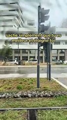 Ne laisse pas ta solitude te pousser à renouer avec des personnes toxiques