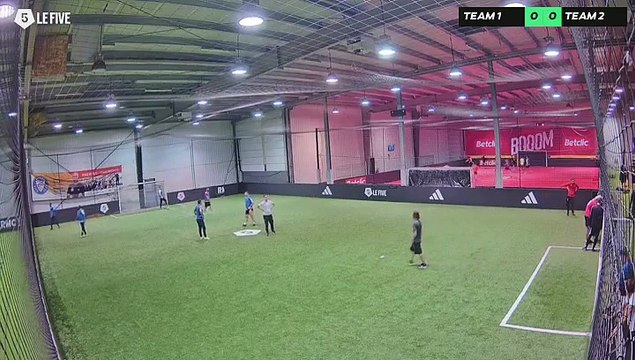 HALIL 10/02 à 20:18 - Football Terrain 2 adidas (LeFive Reims)