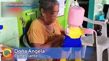 Matrimonio de abuelitos que perdió a sus tres hijos sobrevive vendiendo piñatas en Minatitlán