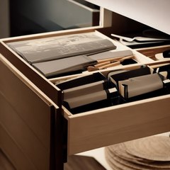 Découvrez la dernière innovation d'Ikea : un astucieux casier à épices pour optimiser votre tiroir de cuisine !