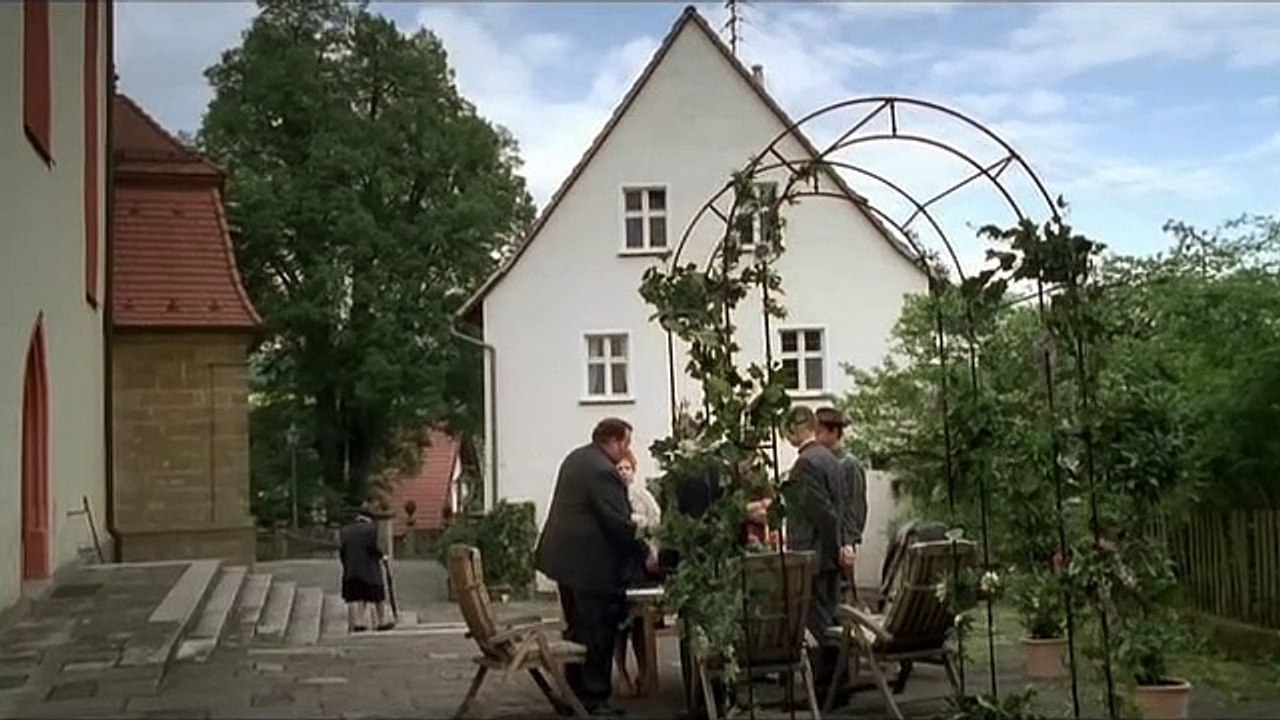 Pfarrer Braun E12-Braun unter Verdacht