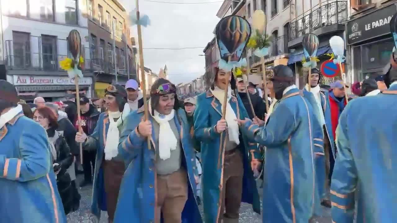 Dimanche Gras à Binche : le matin (3)