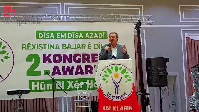 DEM Parti Eş Genel Başkanı Bakırhan: Kürdün tiyatrosunun dilini yok sayan Antep merkezine marka kent diyebilir miyiz? Demokrasi kenti diyebilir miyiz