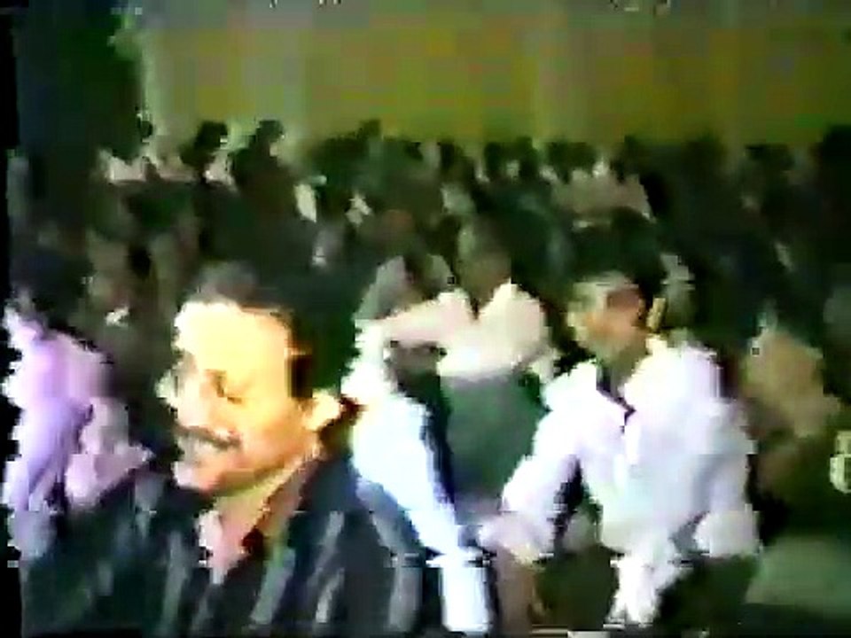 Ahmed Faraz Rare Mushaira || Ahmad Faraz Shayari || @HamariUrdu