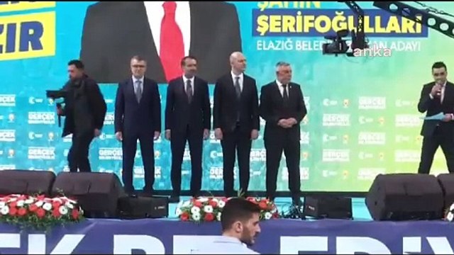 AKP'li milletvekili AKP'li belediye başkanının elini sıkmadı