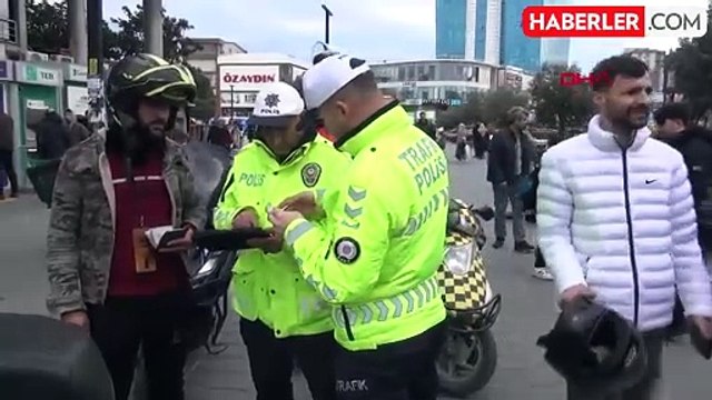 Esenyurt'ta Motosiklet Sürücülerine Denetim: Ceza Yağdı