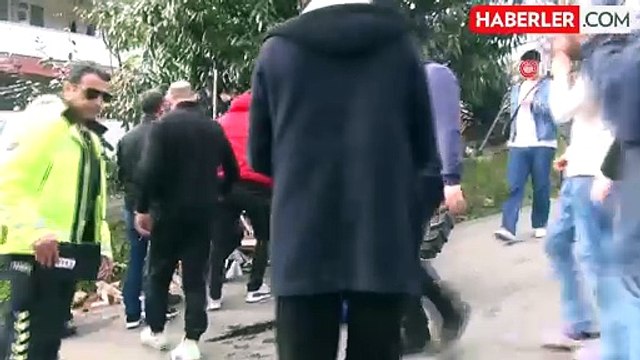 Köpeğe çarpmamak için manevra yapan patpat yan yattı: 2 yaralı