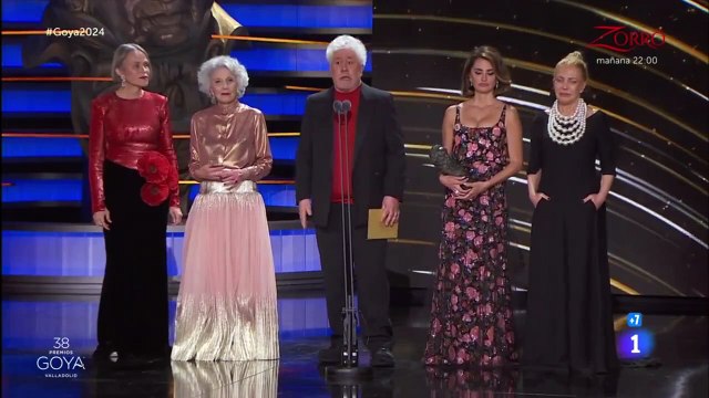 Almodóvar ataca a García-Gallardo y olvida su sociedad 'offshore' para evadir impuestos