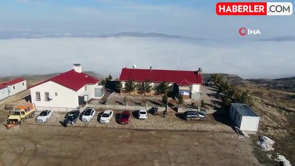 Hazar Gölü sis denizinde kayboldu, ortaya eşsiz görüntüler çıktı