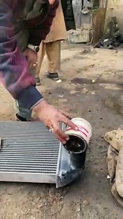 Cleaning Truck Radiator #radiator #cleaning #di...