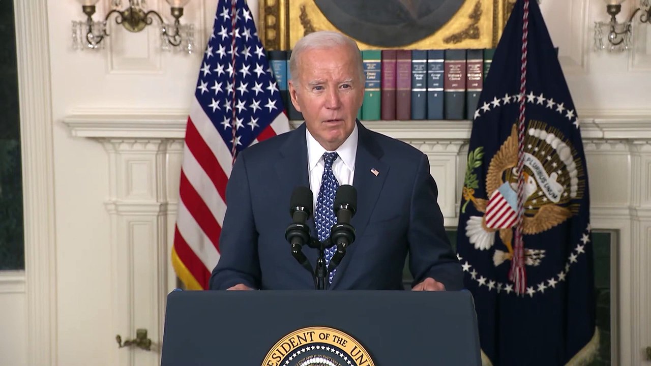 Trump exige la retirada de los cargos en el caso de los documentos clasificados de Mar-a-Lago