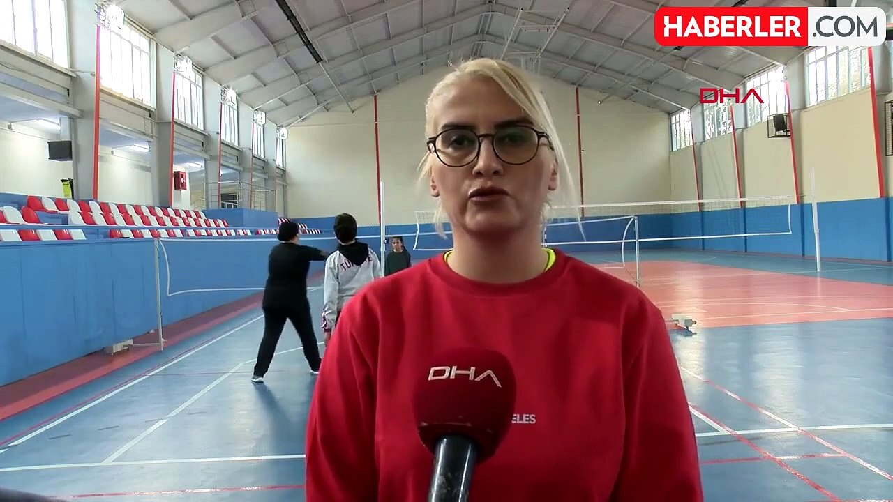 Manisa'da Tıbbi Sekreterlik Yapan Sporcu Olimpiyat Kotası İçin Çalışıyor