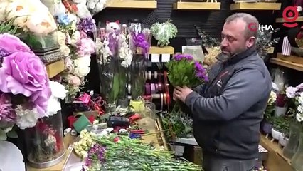 Sevgililer Günü'nde çiçek almak isteyenler 1000 lirayı gözden çıkaracak