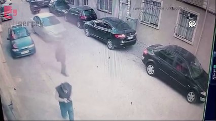 Otomobilin çarptığı yaşlı adam yaralandı