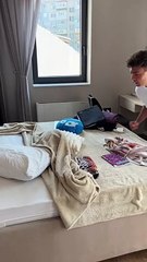 POV: mon mec... 