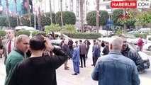 Adana Büyükşehir Belediye binasında silahlı saldırı! Başkan Zeydan Karalar'ın özel kalem müdürü ağır yaralandı